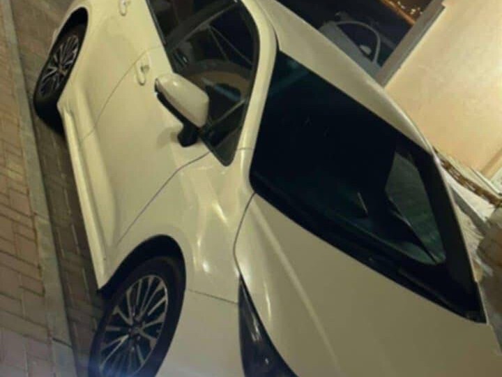 Toyota Corolla XLi 2020 - Image 4