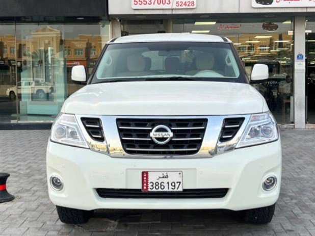 Nissan Patrol SE 2013 - Image 2