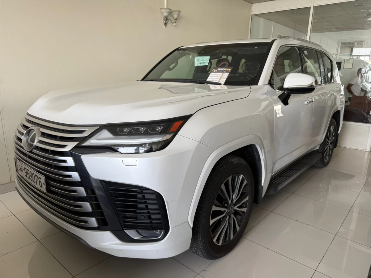 Lexus LX 600 Luxury  2024