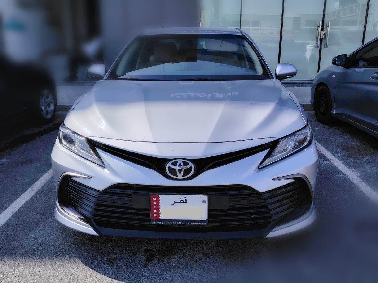 Toyota Camry LE 2023 - Image 2