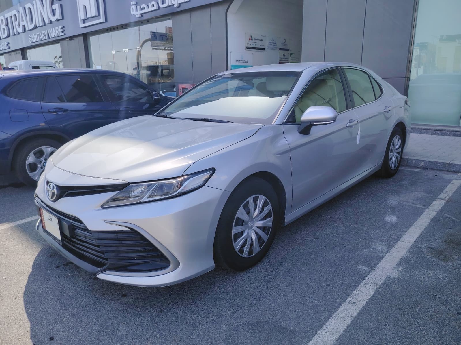 Toyota Camry LE 2023 - Image 3