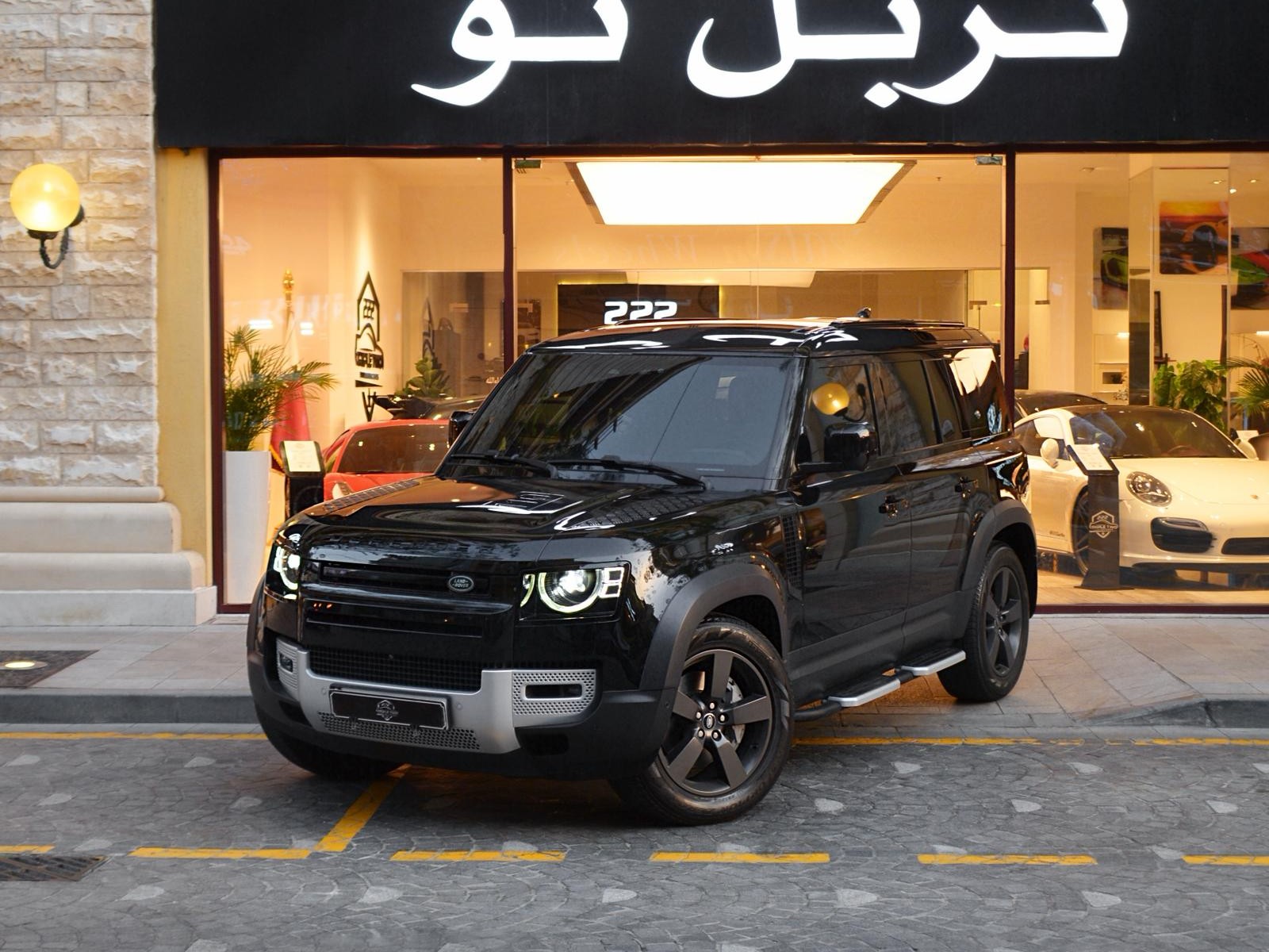 Land Rover Defender 110 HSE 2023