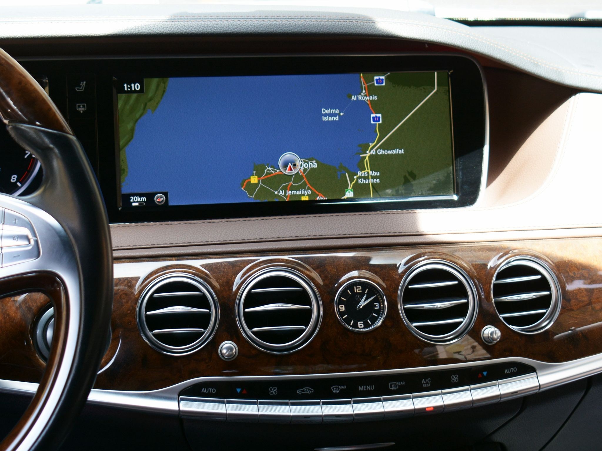 Mercedes-Benz S-Class Sedan 500 2015 - Image 2