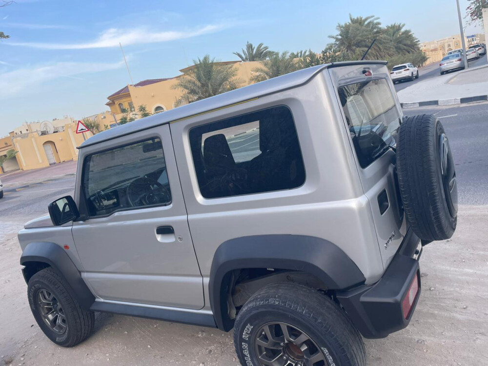 Suzuki Jimny 2023 - Image 3