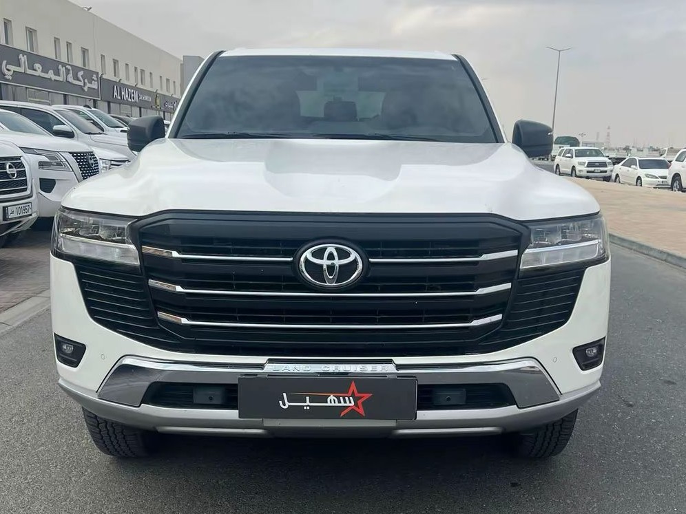 Toyota Land Cruiser GX 2023 - Image 2