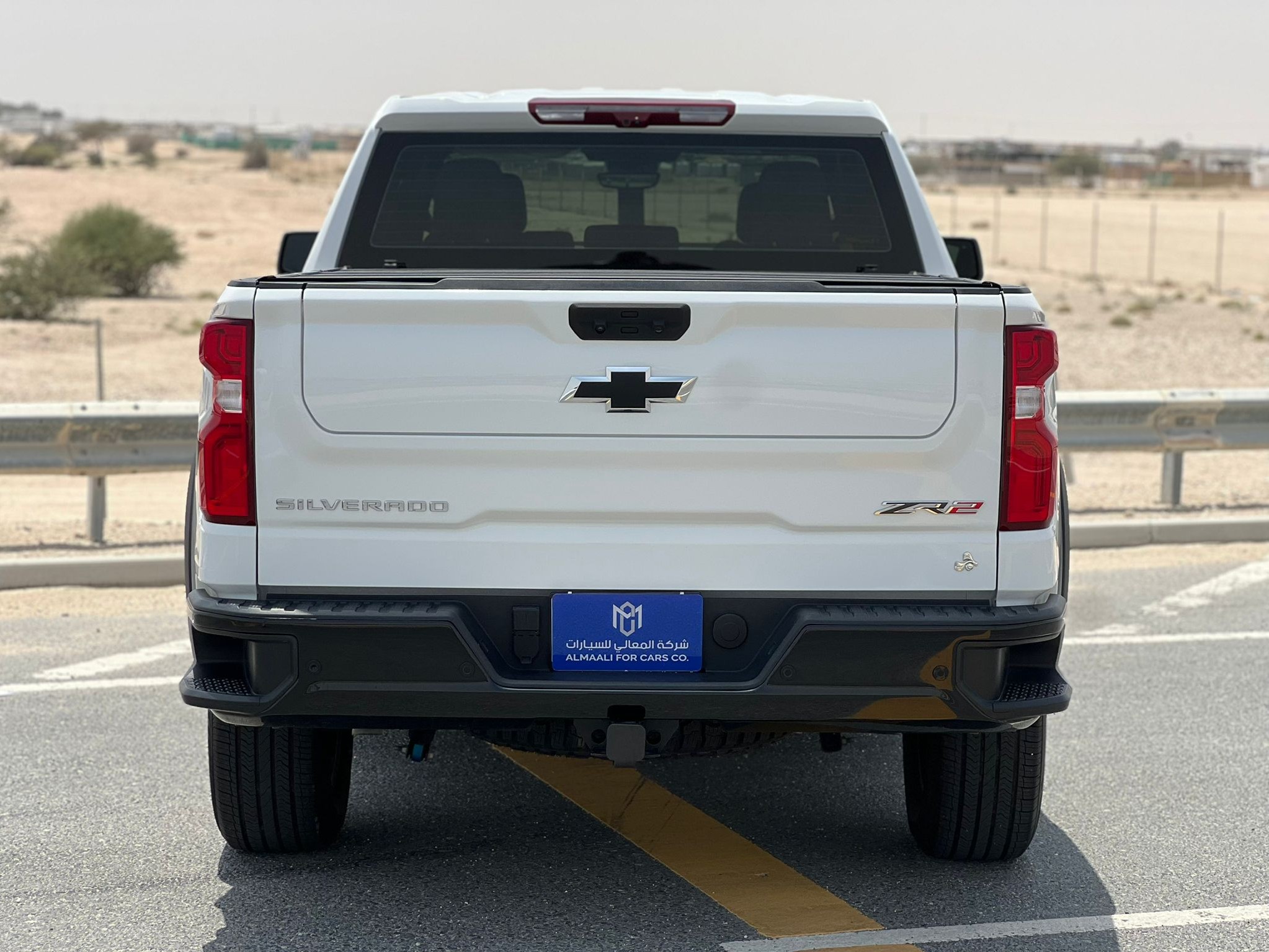 Chevrolet Silverado ZR 2 2025 - Image 2