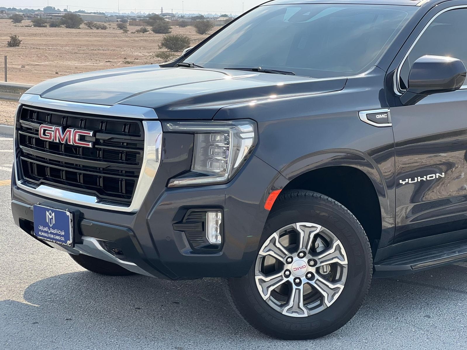 GMC Yukon SLE 2023 - Image 3