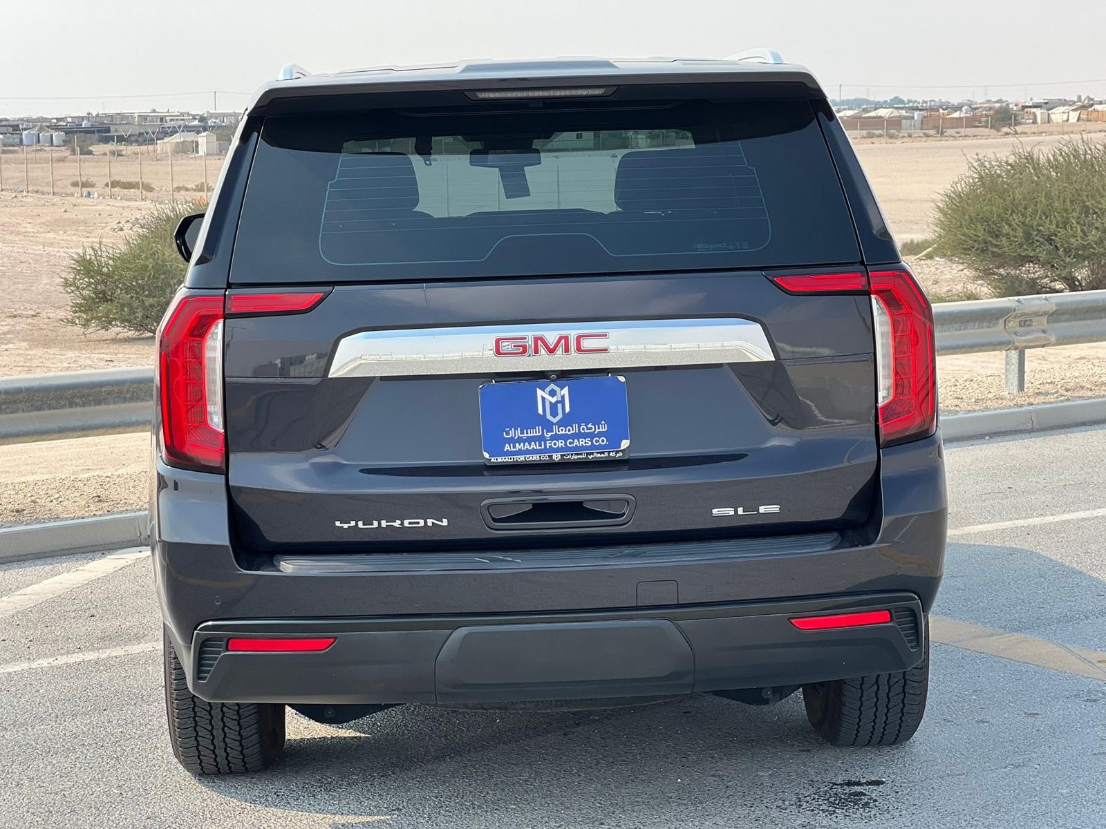 GMC Yukon SLE 2023 - Image 4