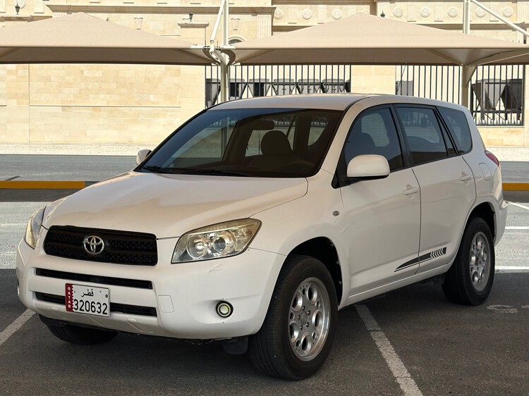 Toyota RAV4 2006 - Image 2
