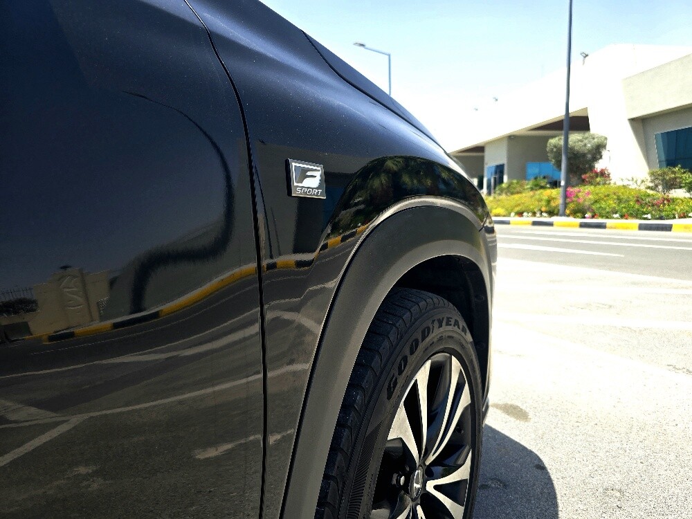 Lexus NX 300 2019 - Image 4