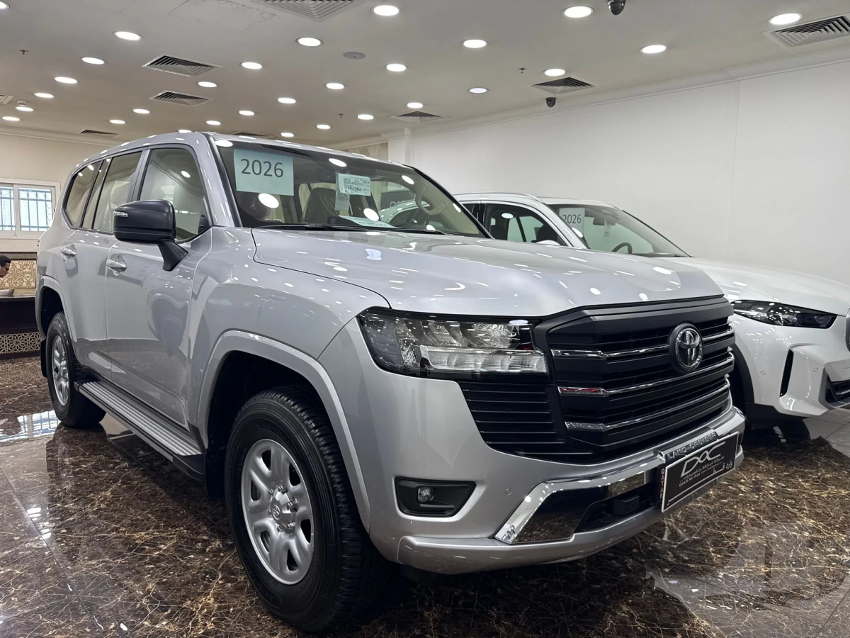 Toyota Land Cruiser GX 2026
