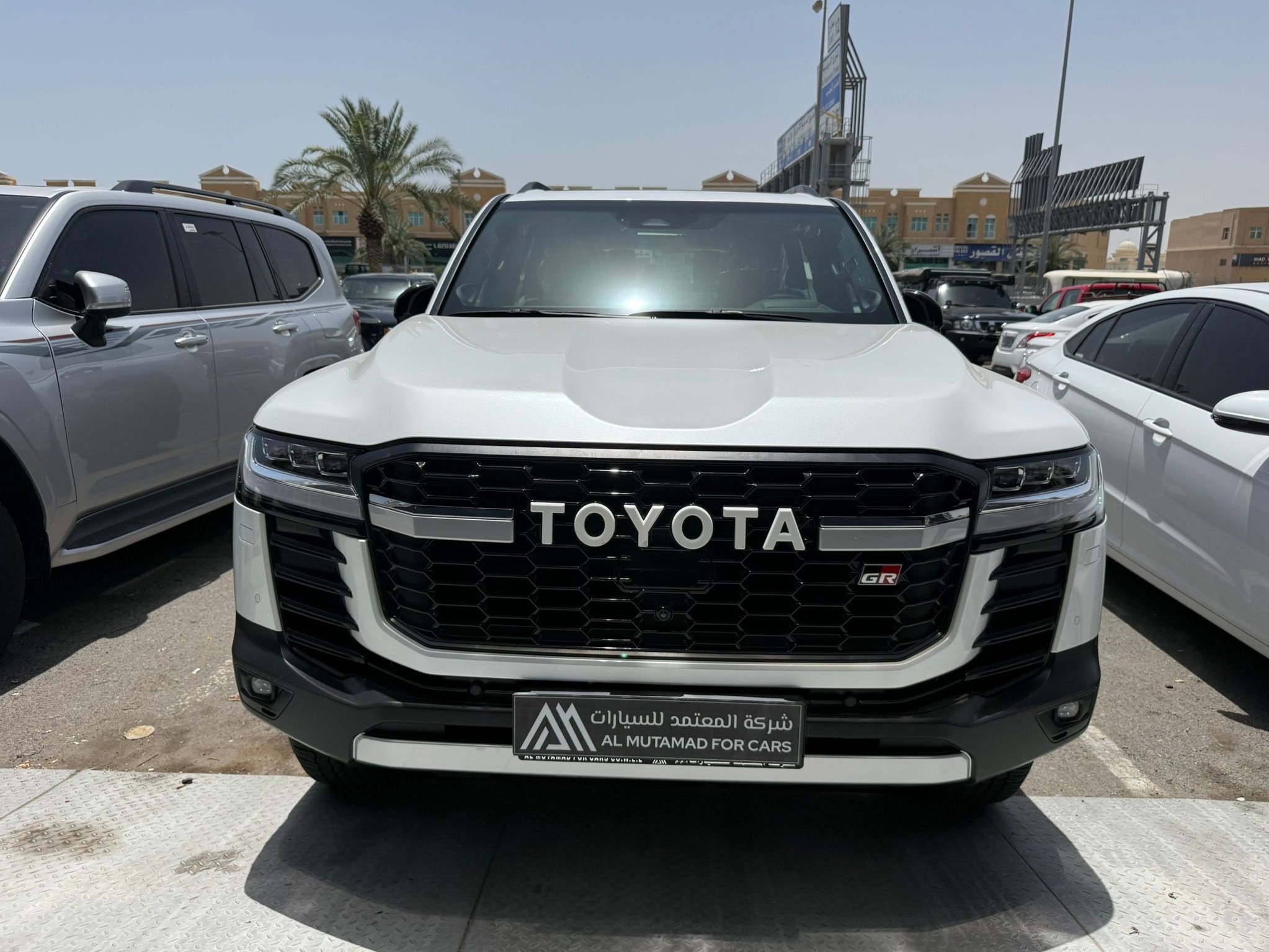 Toyota Land Cruiser GR Diesel 2025 - Image 2