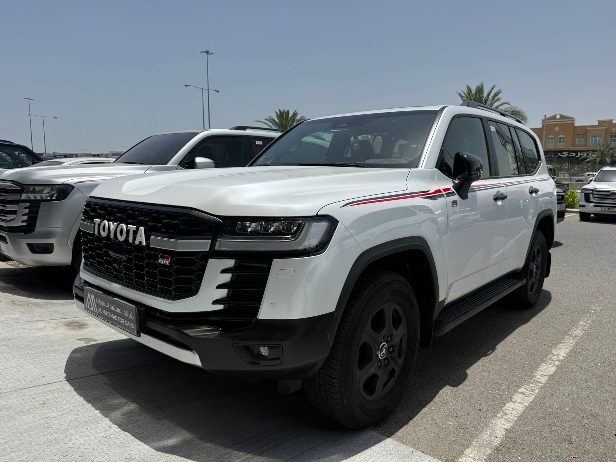 Toyota Land Cruiser GR Diesel 2025 - Image 3
