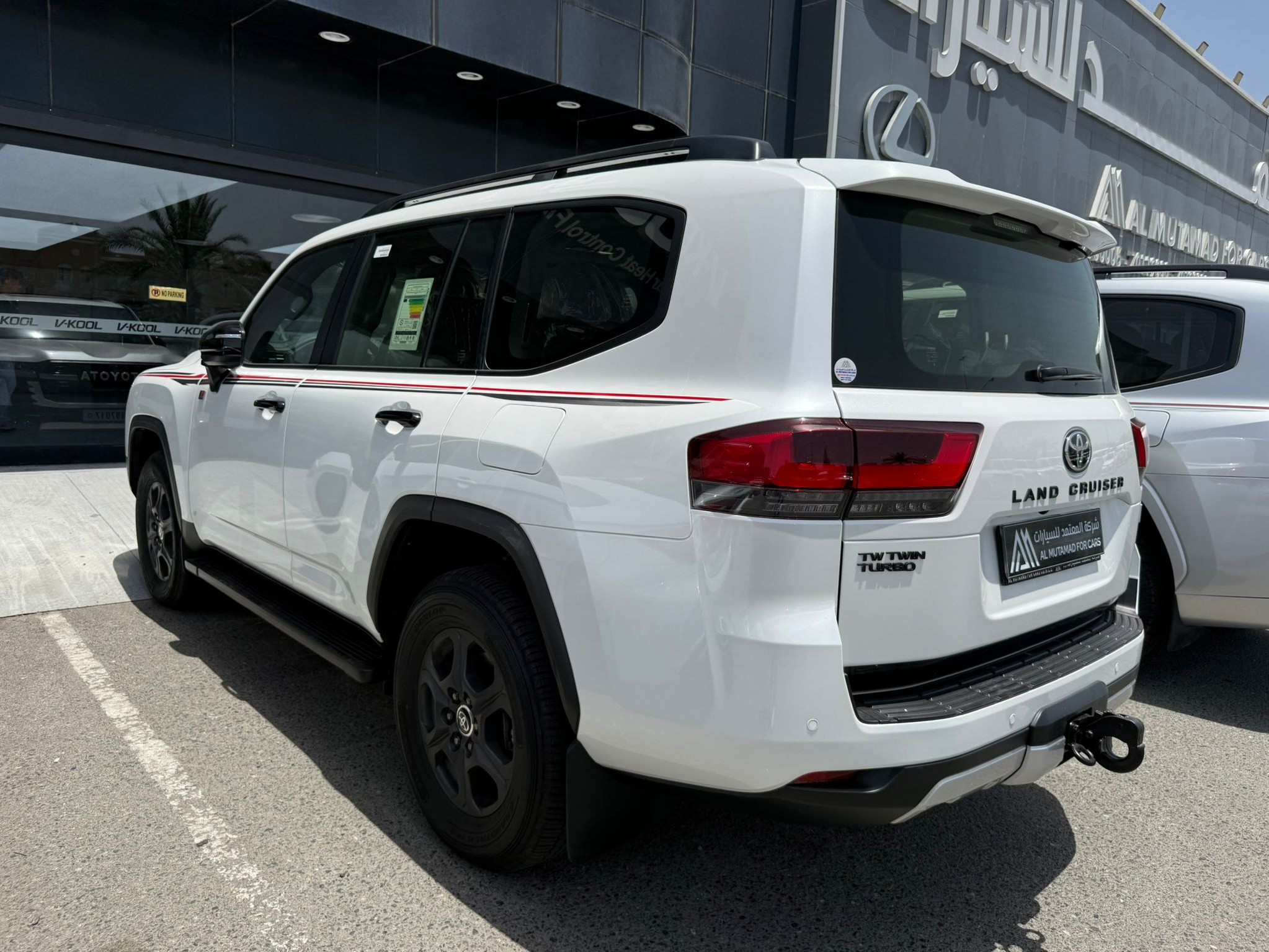 Toyota Land Cruiser GR Diesel 2025 - Image 4