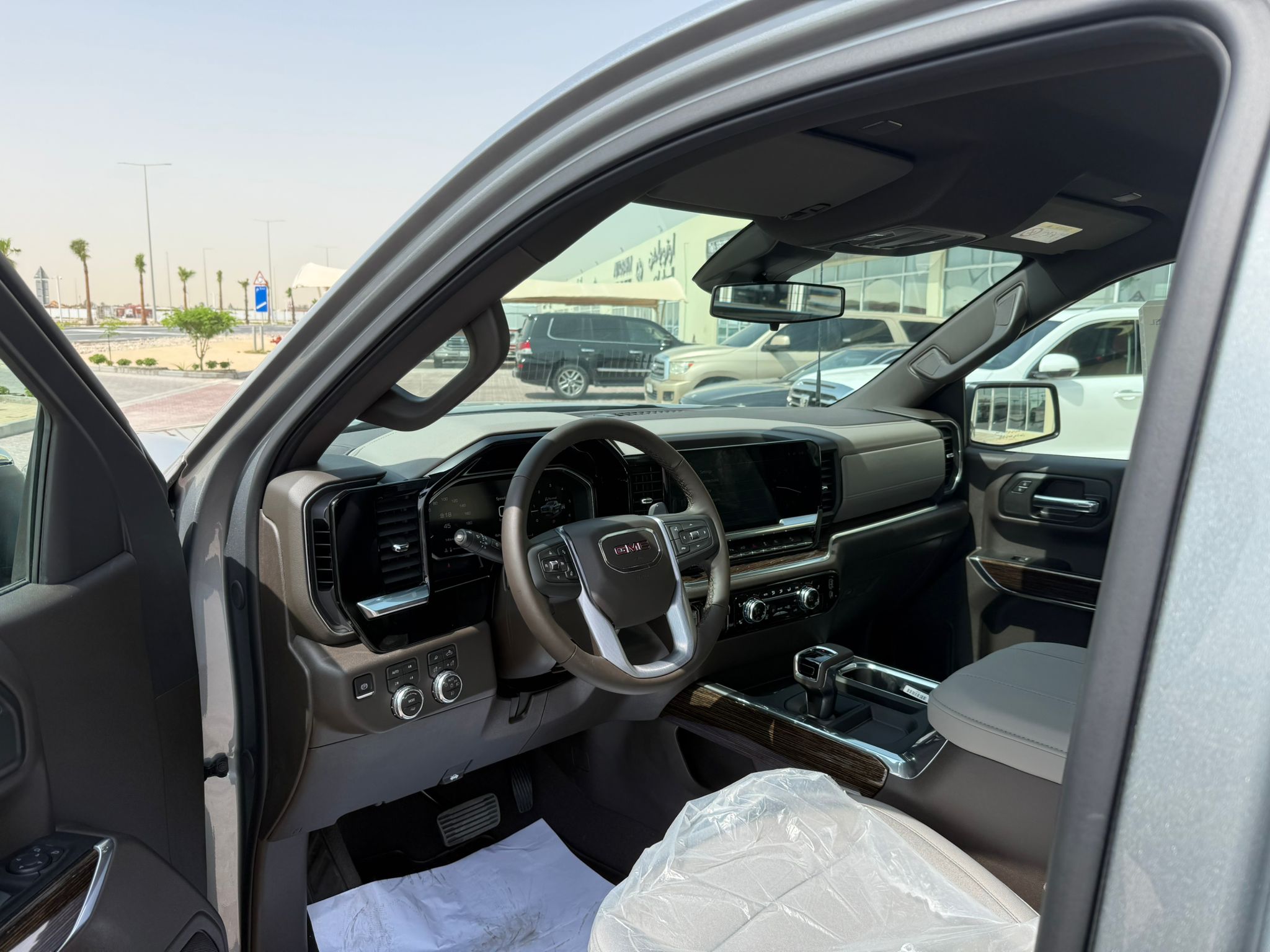 GMC Sierra Elevation  2026 - Image 3
