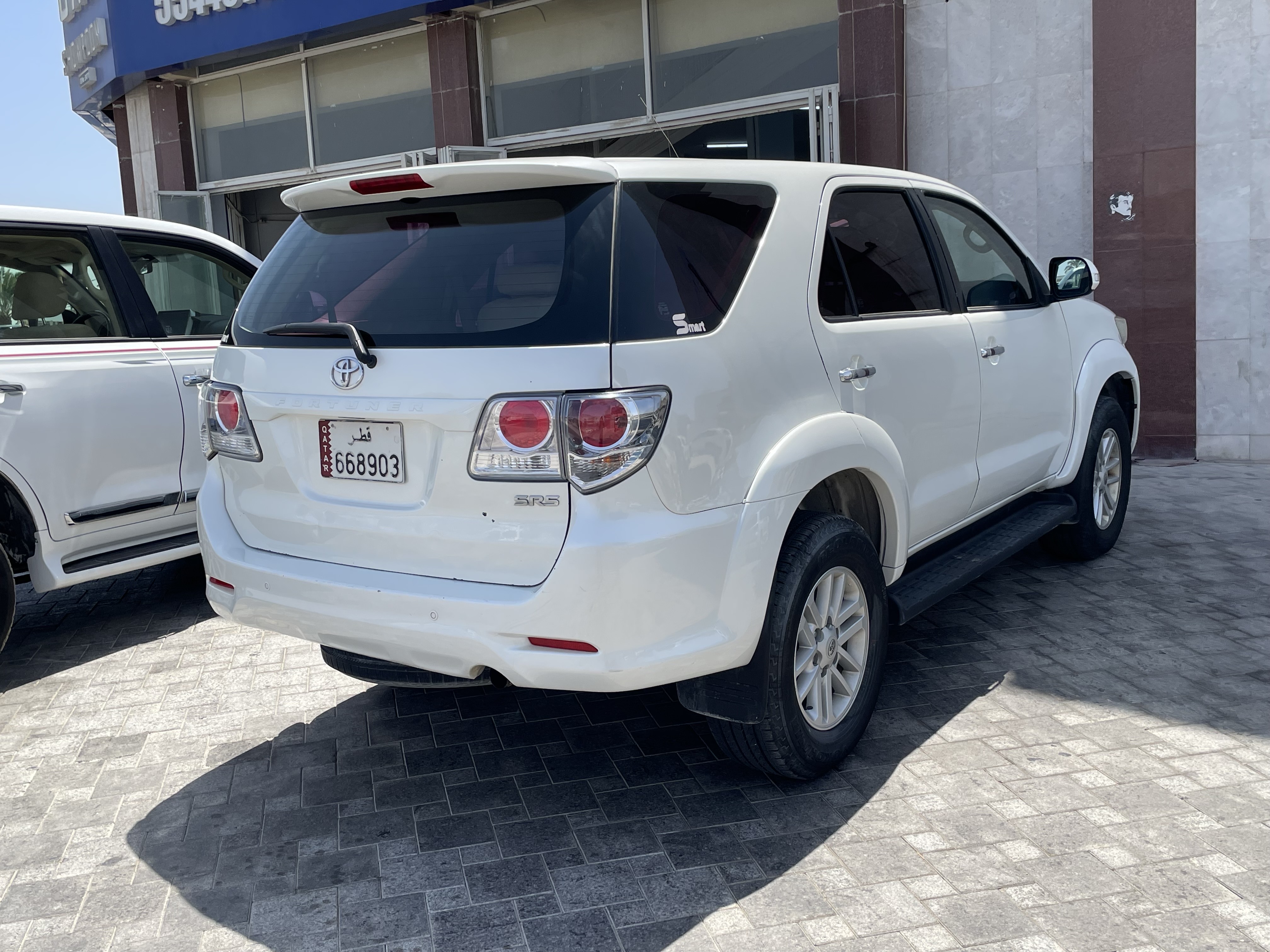 Toyota Fortuner - Image 2