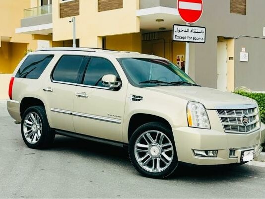 Cadillac Escalade Platinum 2012 - Image 2