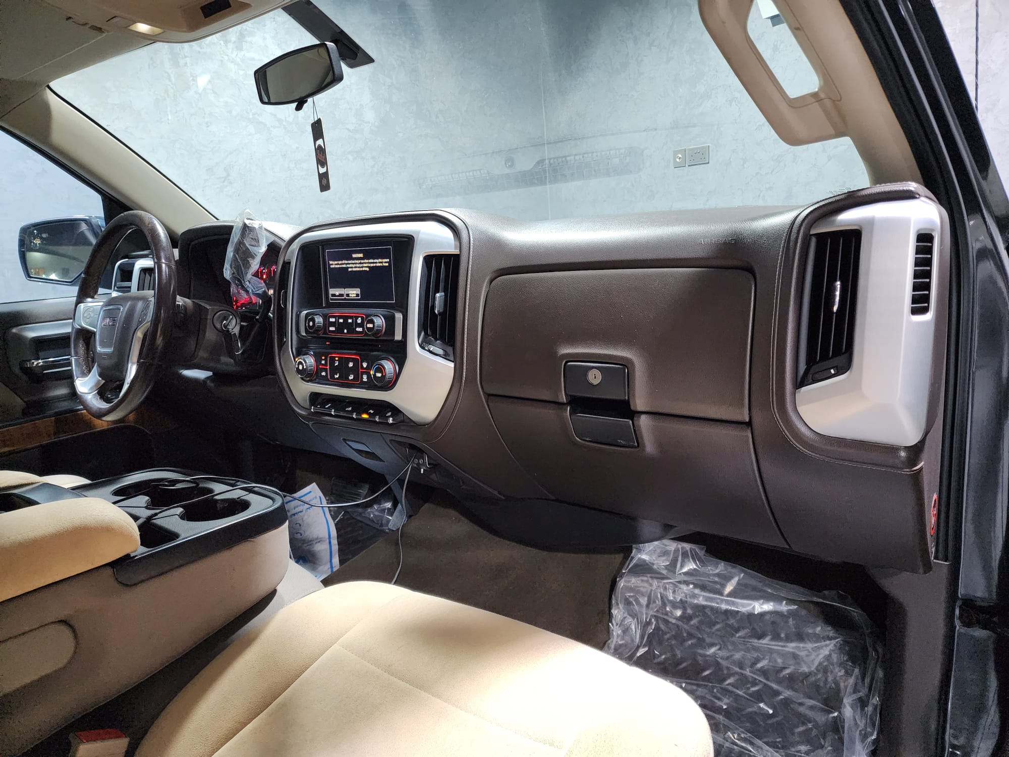 GMC Sierra 2016 - Image 3