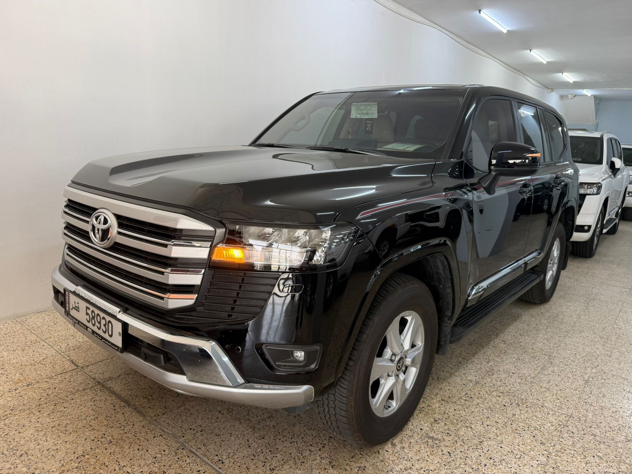 Toyota Land Cruiser GX 2025 - Image 2