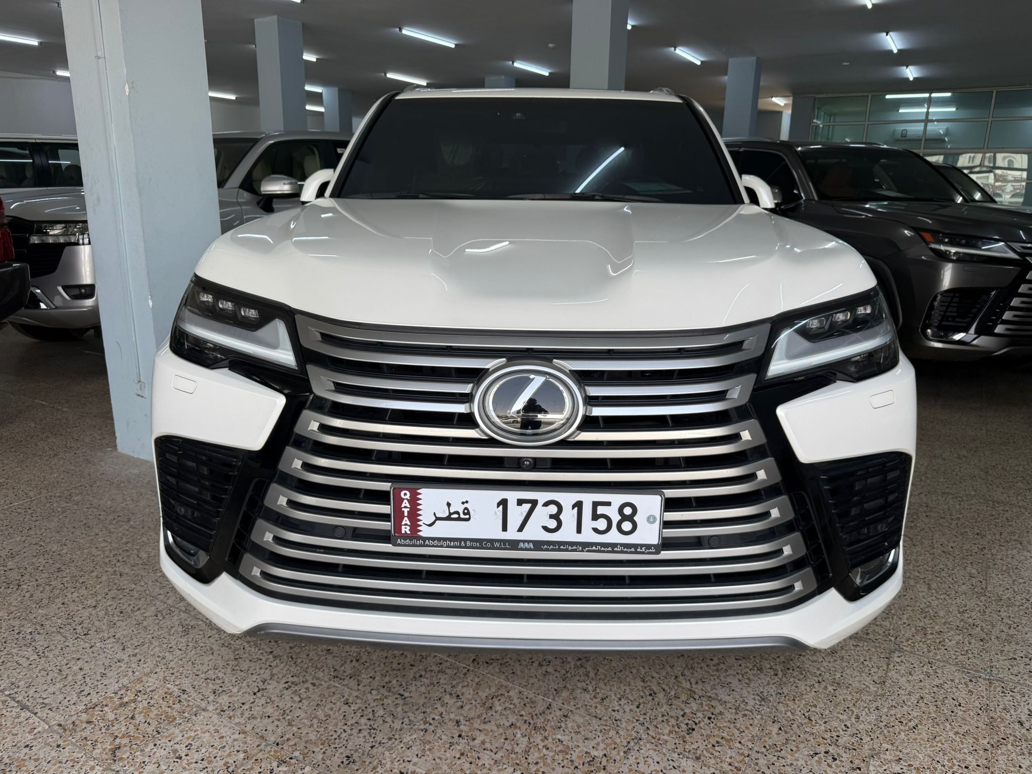Lexus LX 600 Luxury  2024 - Image 2