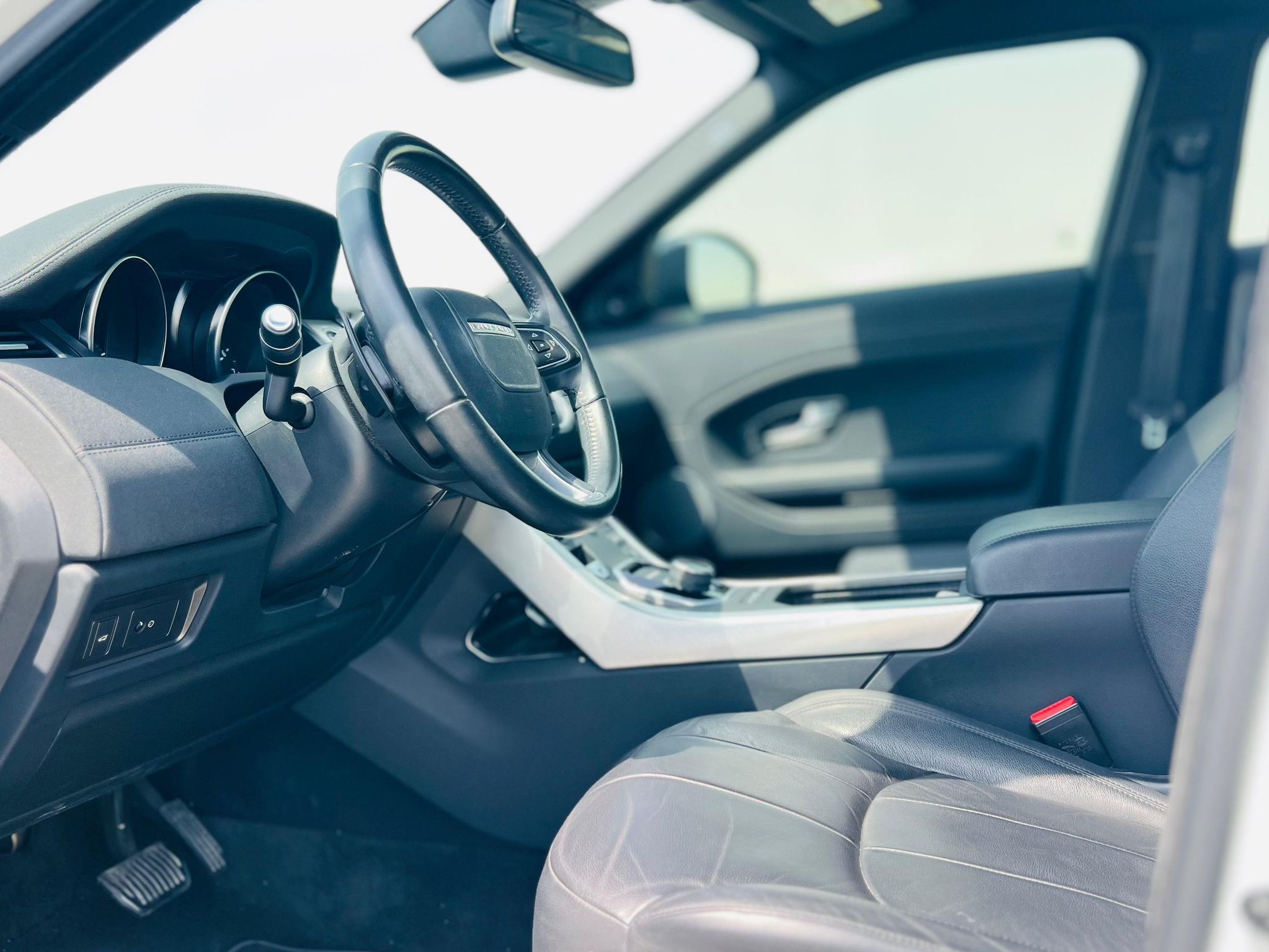 Land Rover Range Rover Evoque 2018 - Image 3