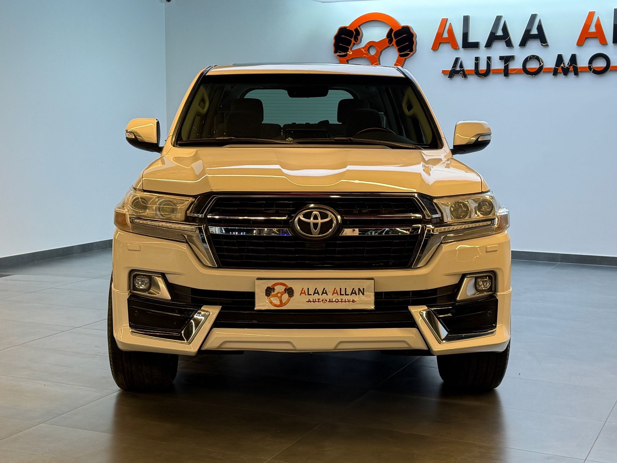 Toyota Land Cruiser GX.R 2018 - Image 2