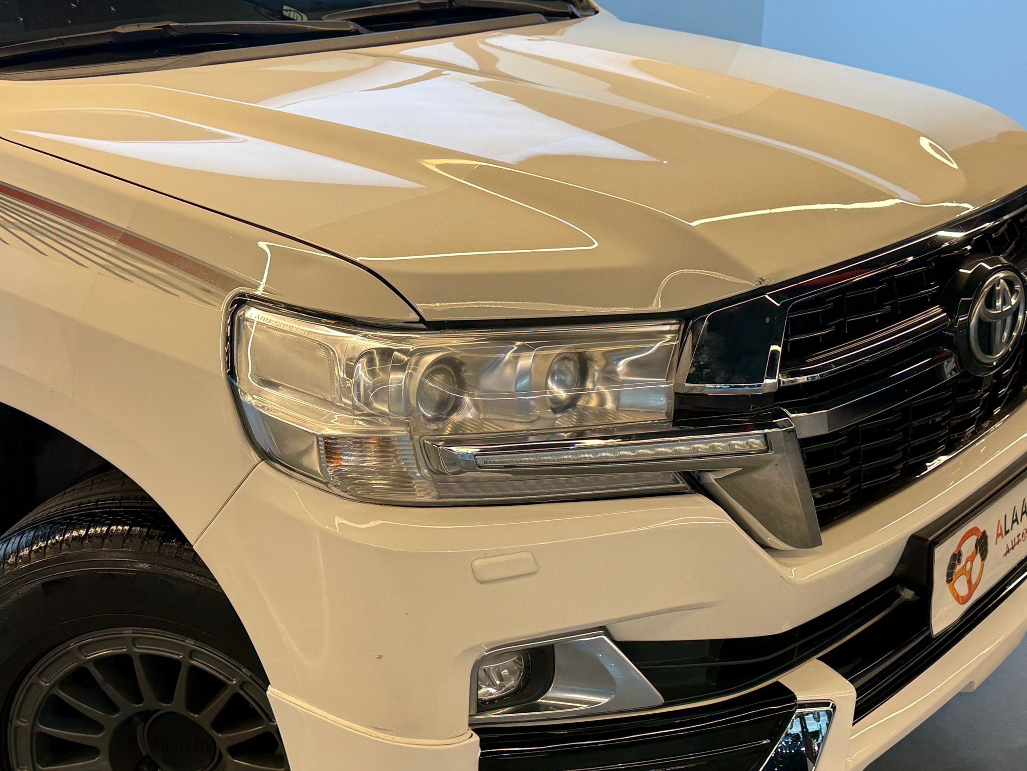 Toyota Land Cruiser GX.R 2018 - Image 3