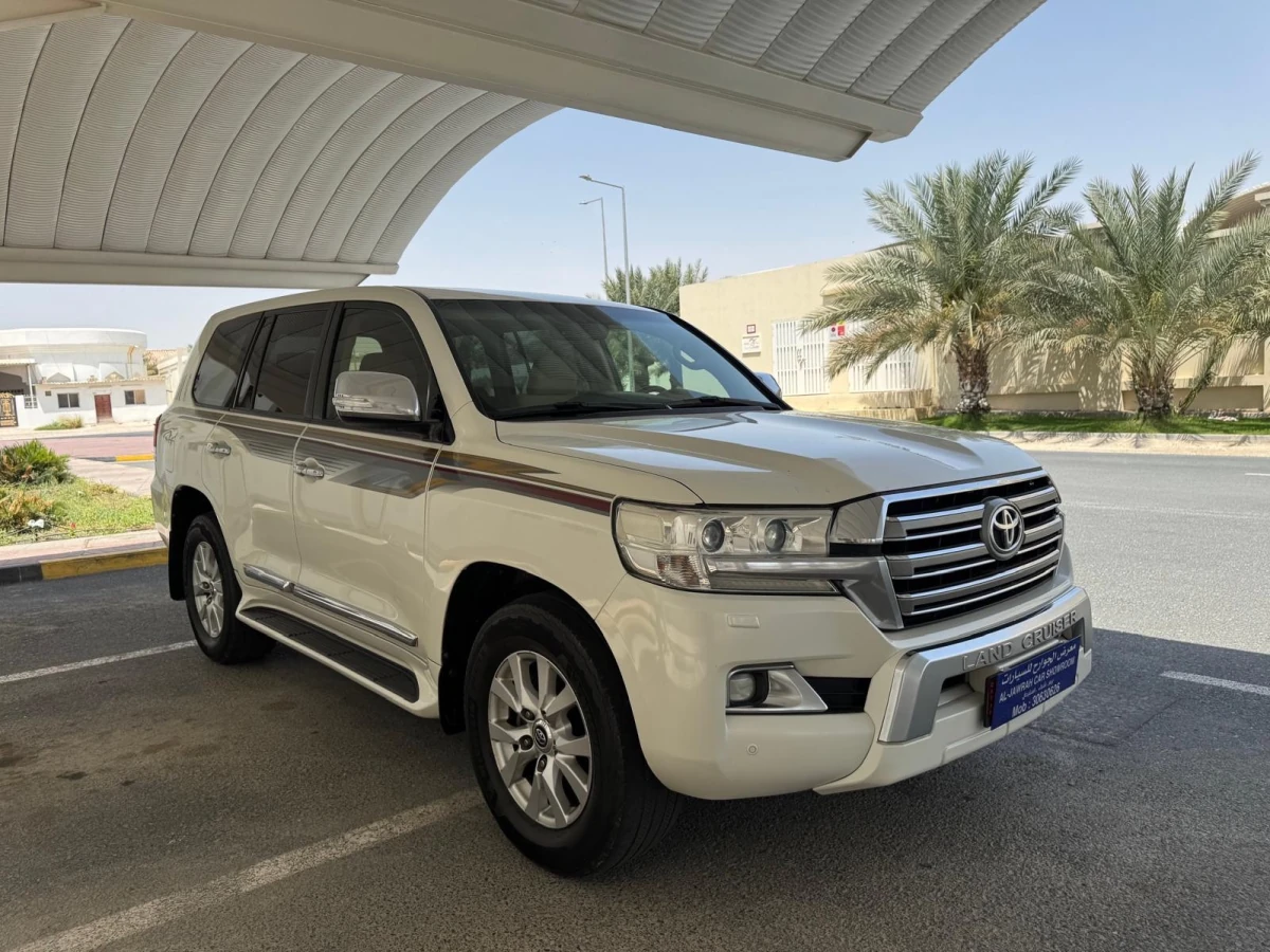 Toyota Land Cruiser GX.R 2016