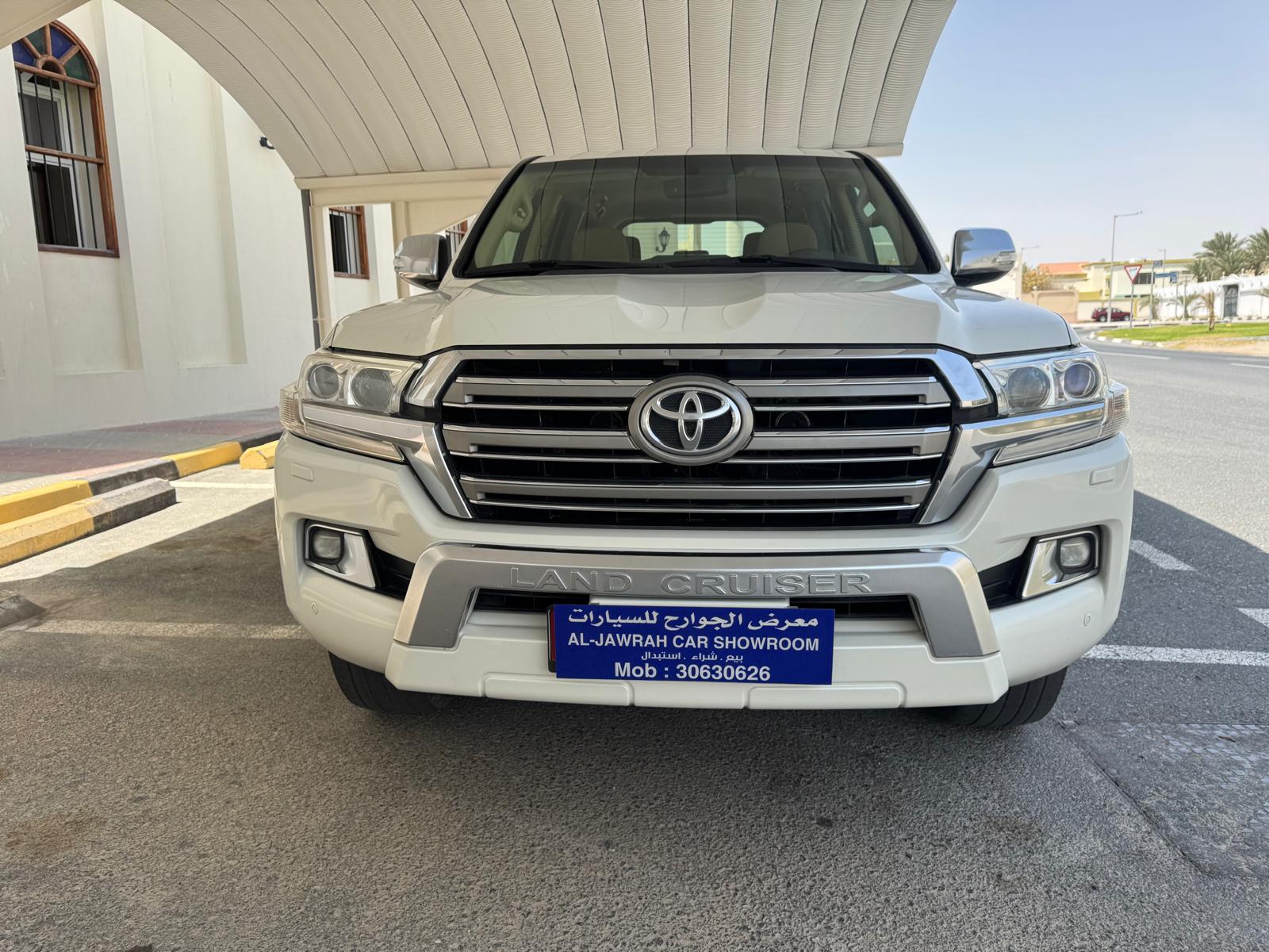 Toyota Land Cruiser GX.R 2016 - Image 2