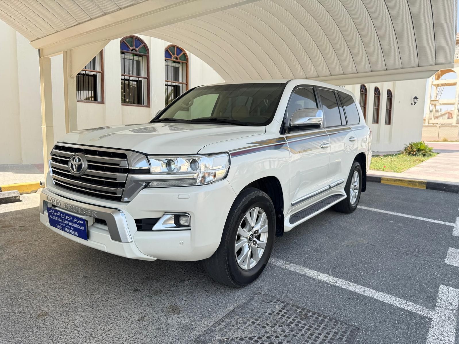 Toyota Land Cruiser GX.R 2016 - Image 3