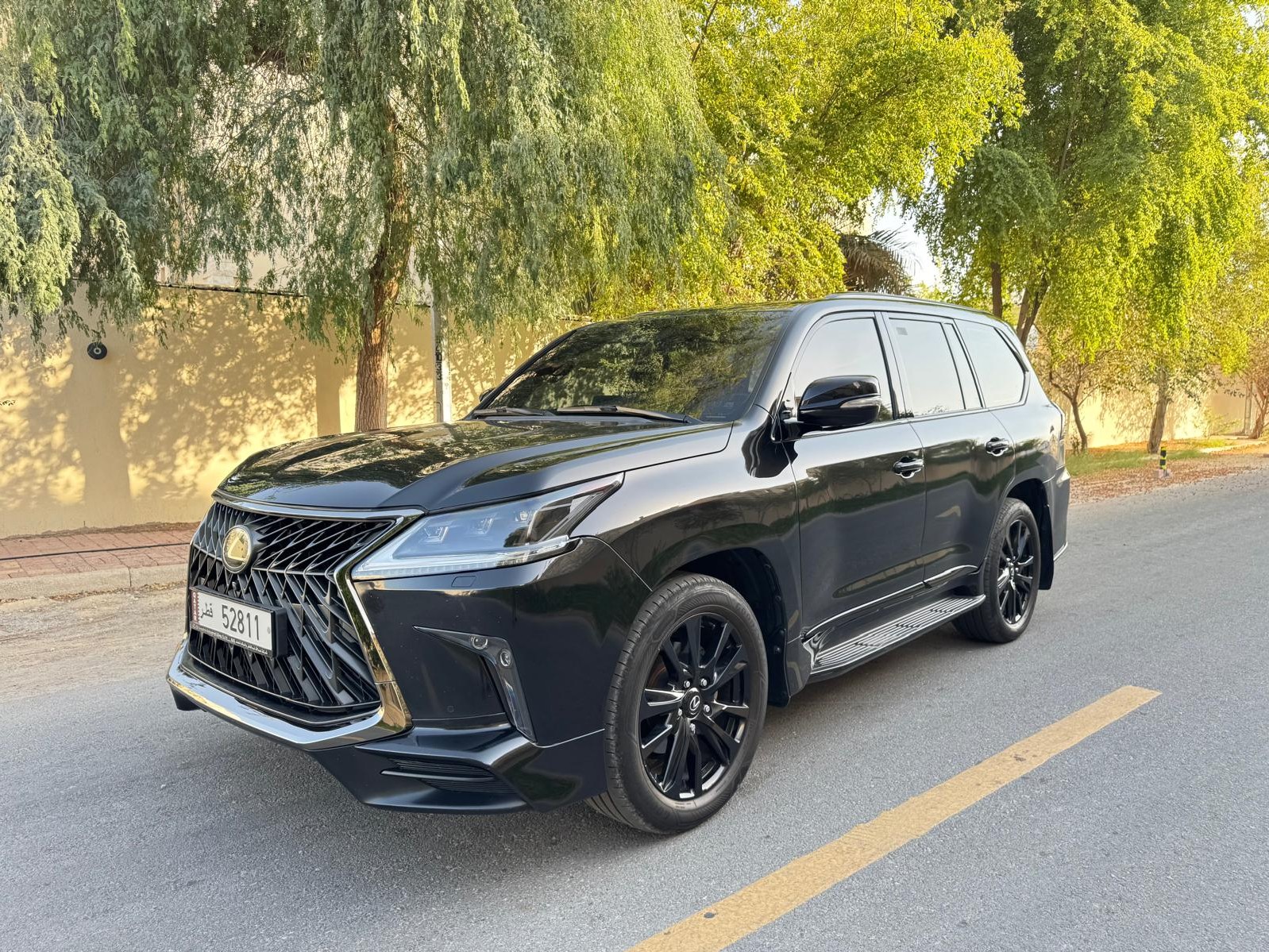 Lexus LX 570 S Black Edition 2020 - Image 3