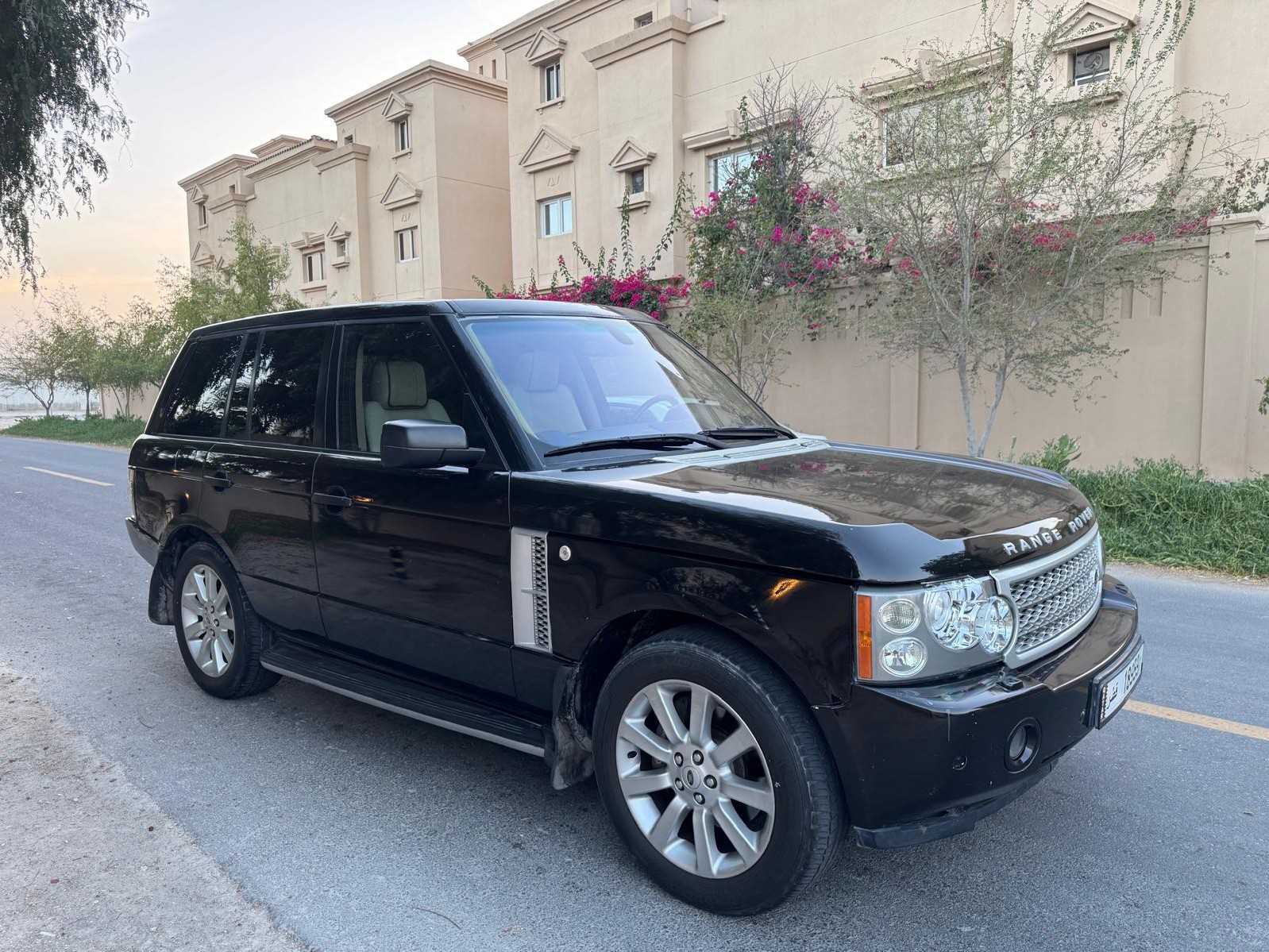 Land Rover Range Rover Vogue 2009 - Image 1