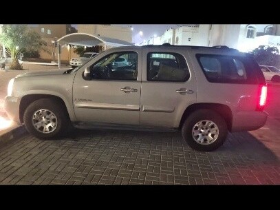 GMC Yukon SLE 2008 - Image 3