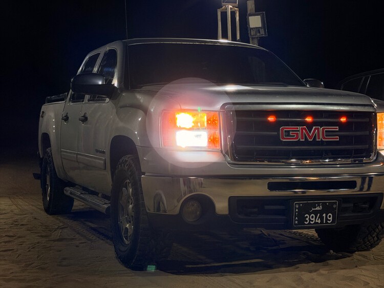 GMC Sierra 1500 2012 - Image 2