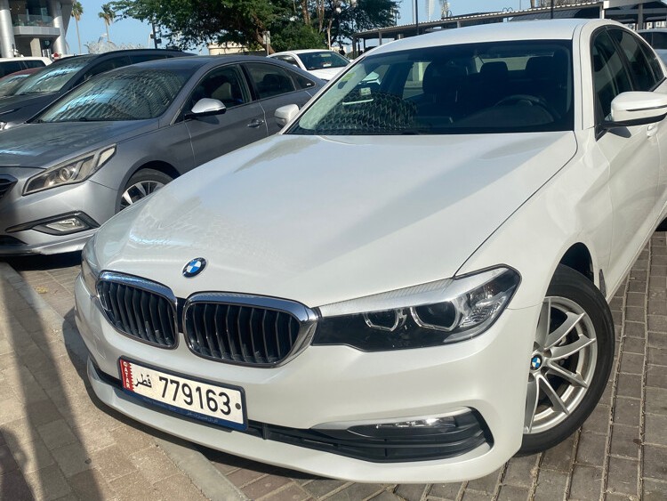 BMW 5-Series 520 i 2018