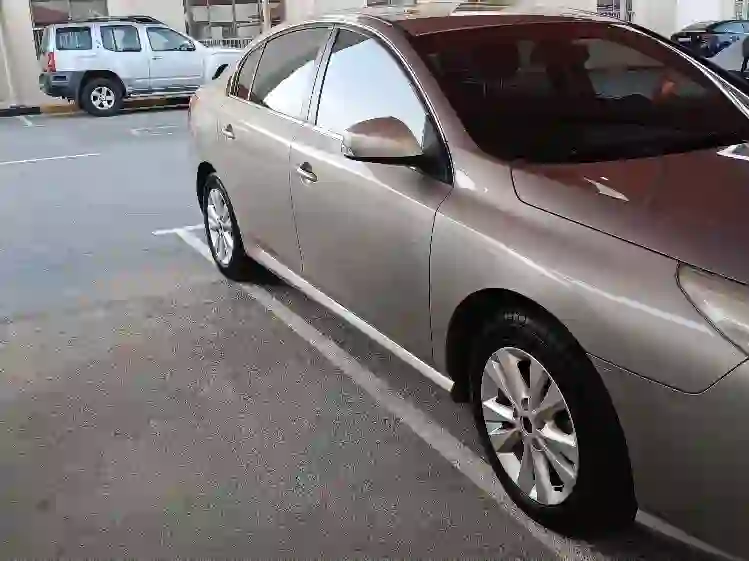 Renault Safrane 2012 - Image 2