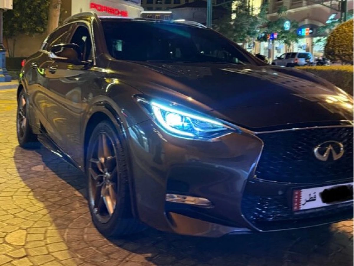 Infiniti Q30S 2017
