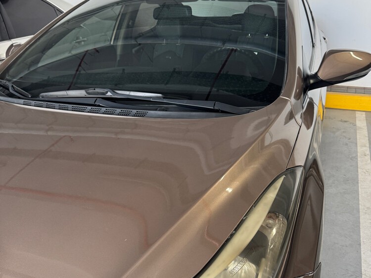 Hyundai Elantra 2016 - Image 2
