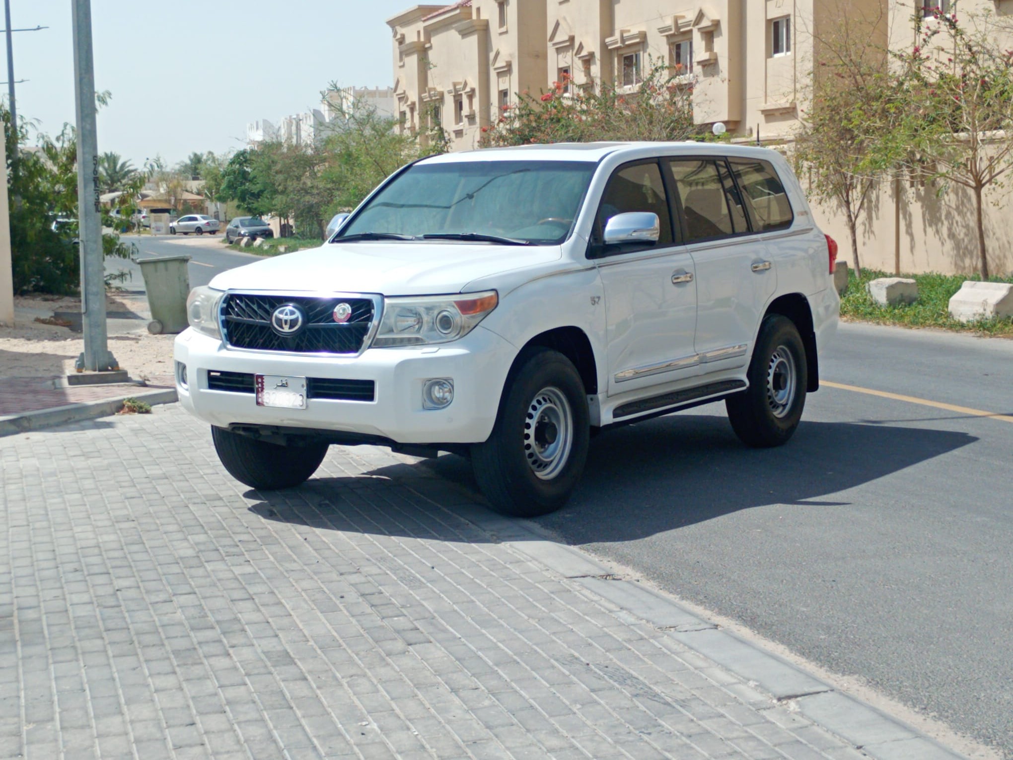 Toyota Land Cruiser GX.R 2014 - Image 3