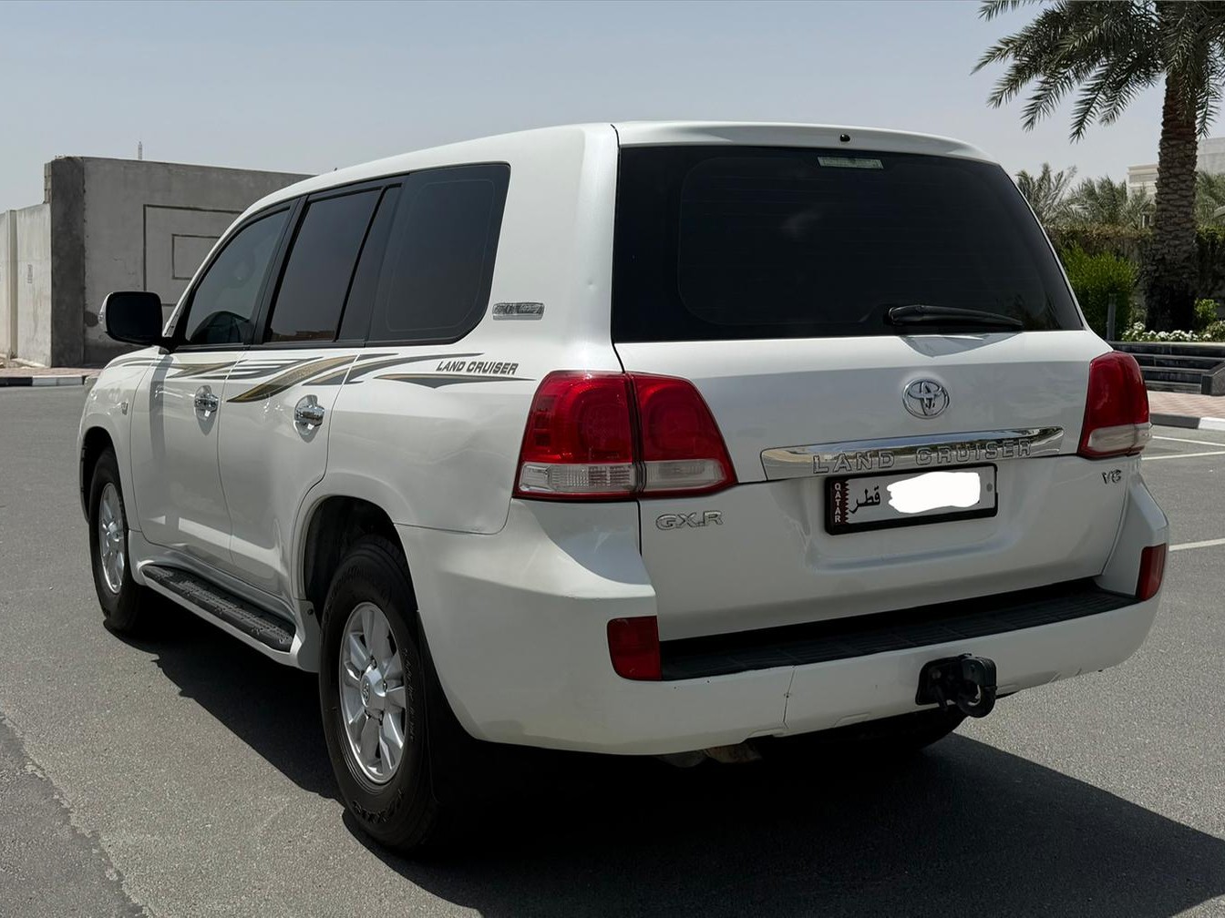 Toyota Land Cruiser GX.R 2010 - Image 4