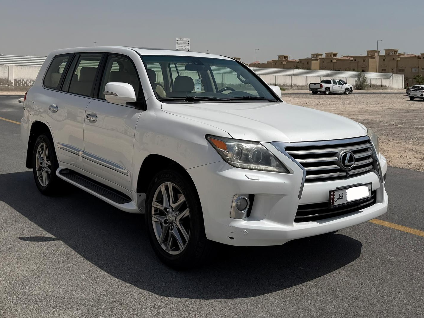 Lexus LX 570 2013 - Image 1