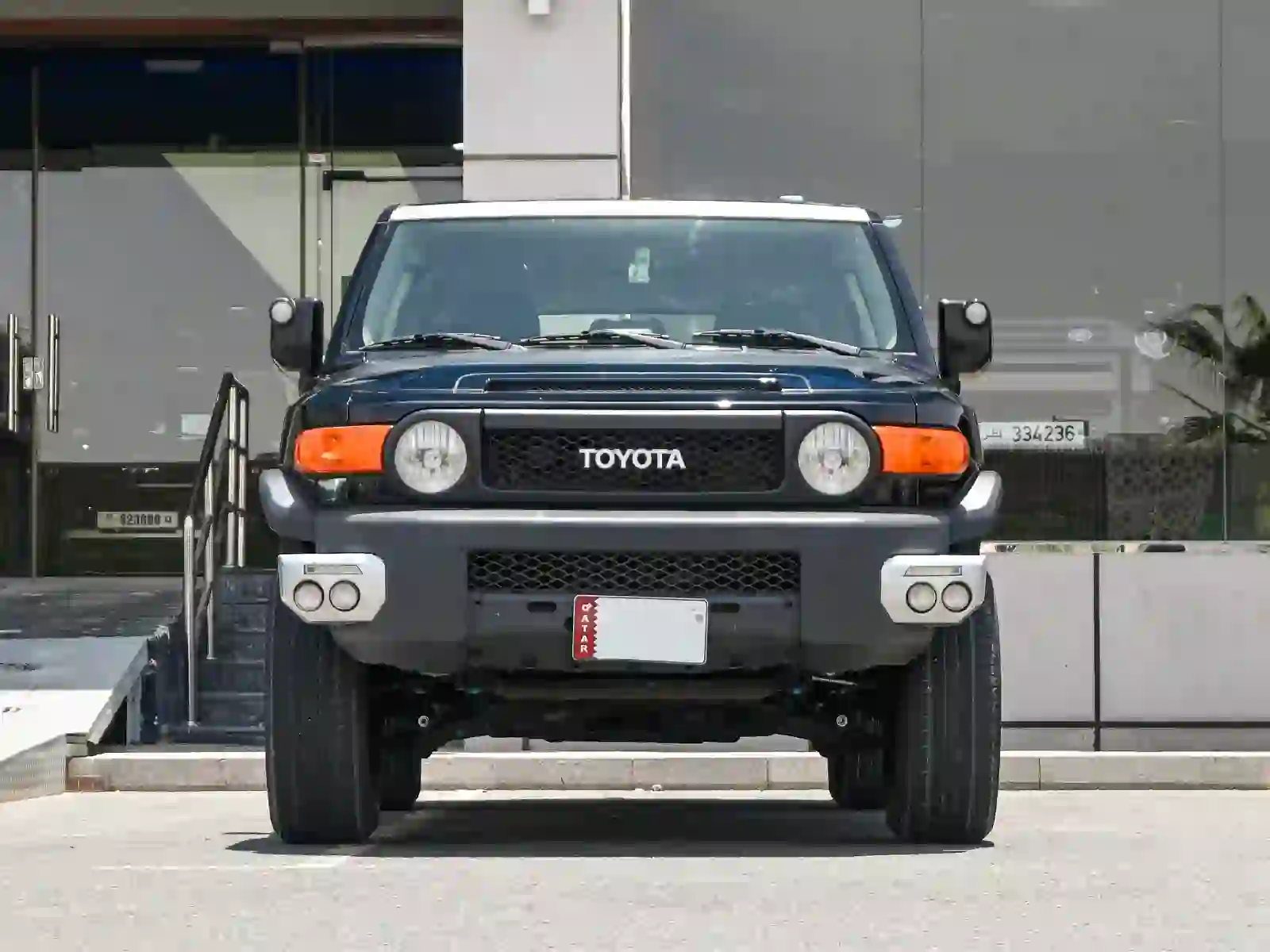Toyota FJ Cruiser 2014 - Image 2