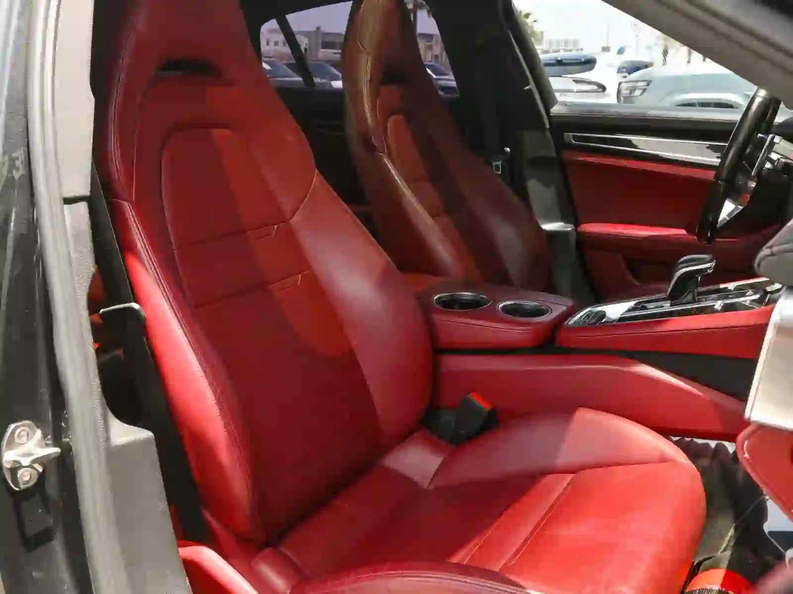 Porsche Panamera 2018 - Image 4