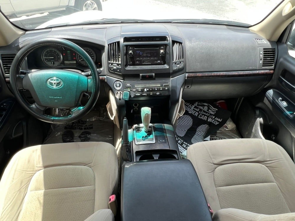Toyota Land Cruiser GX - Image 3