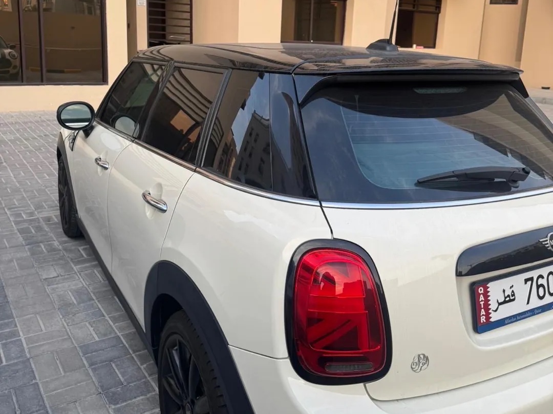 Mini Cooper S. 2020 - Image 2