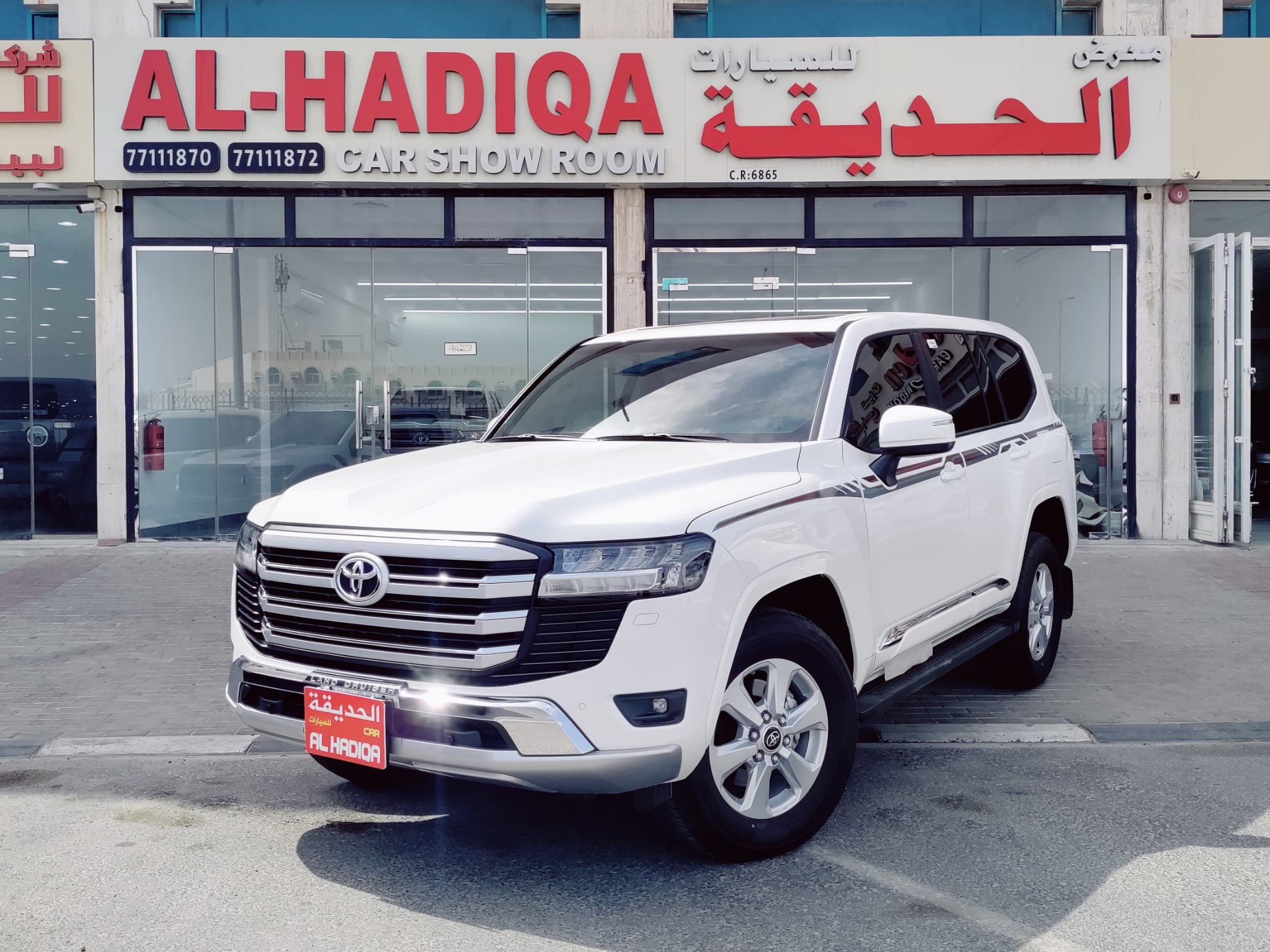Toyota Land Cruiser GXR v6 2025 - Image 2