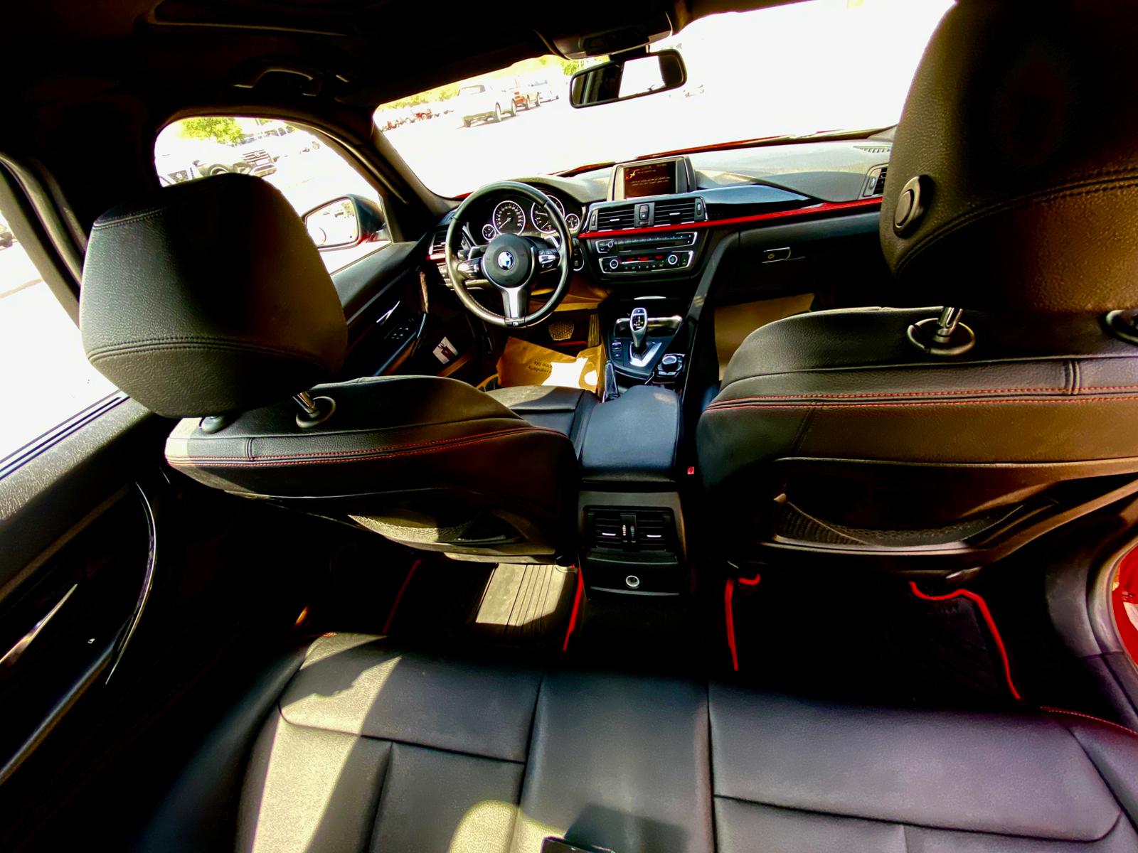 BMW 3-Series 328 i 2015 - Image 4