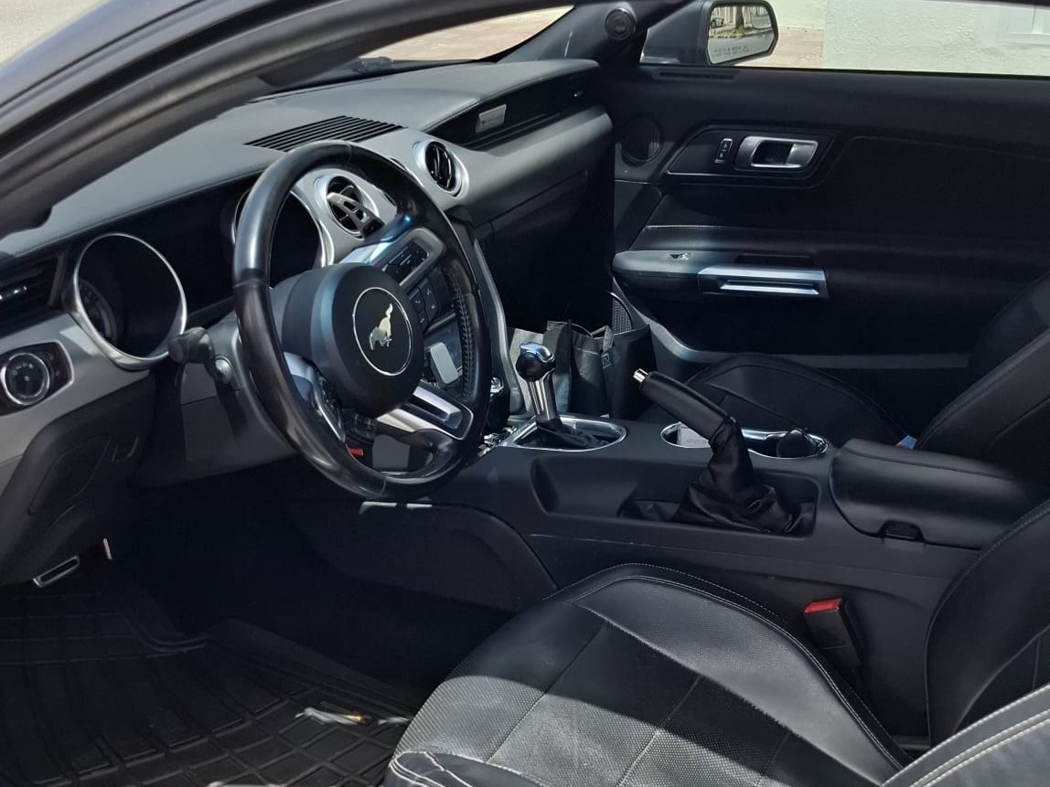 Ford Mustang Ecoboost 2018 - Image 3
