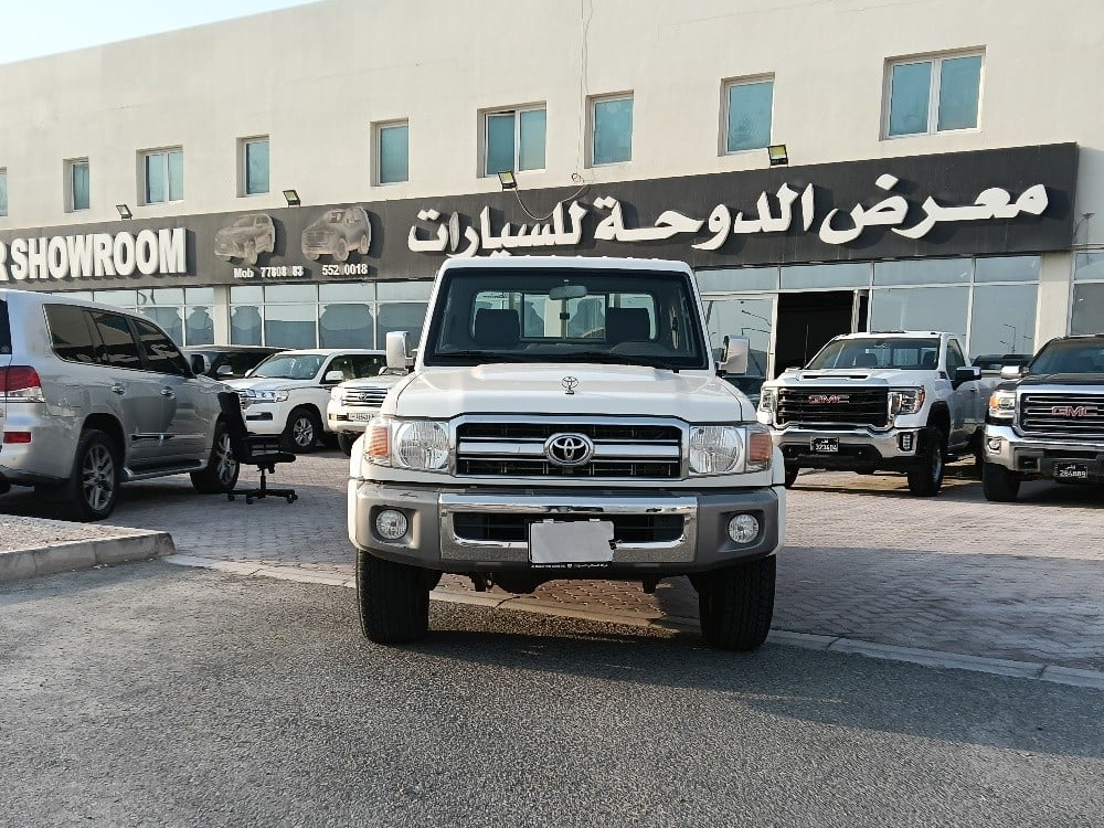 Toyota LX  - Image 4