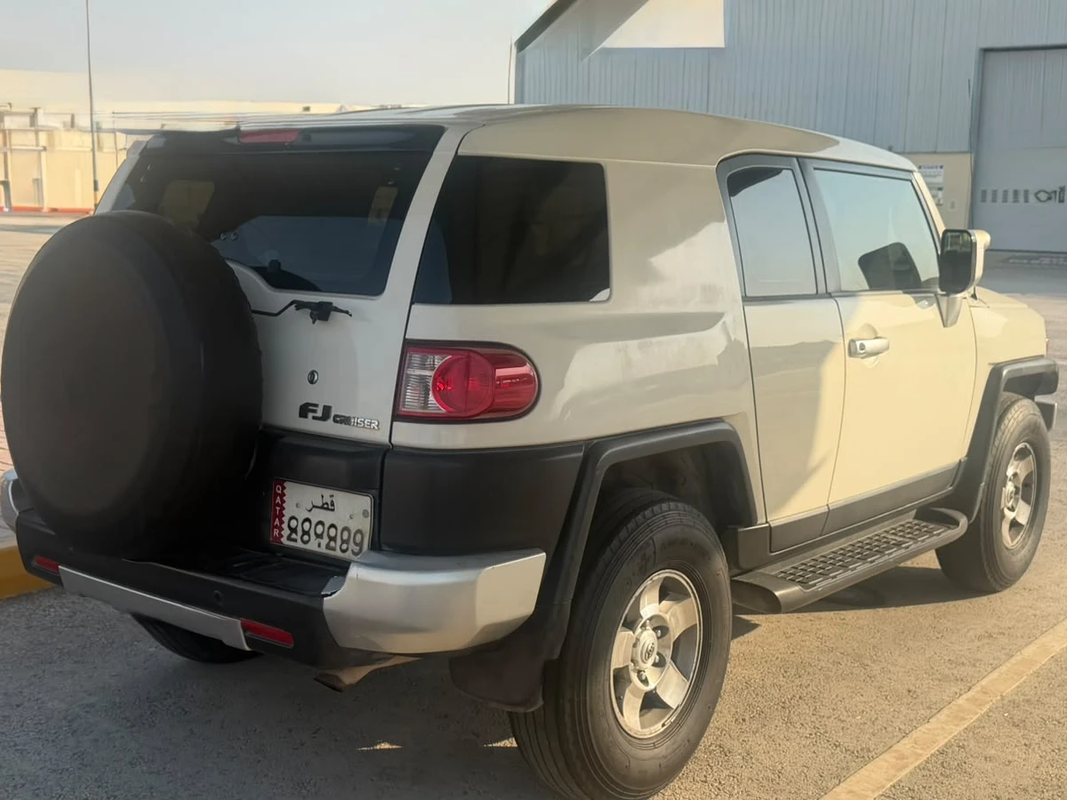 Toyota FJ Cruiser  2008 - Image 2